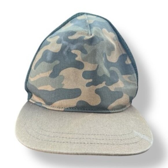 Snapback Trucker Hat Camouflage OSFA Mesh Back Adjustable - Picture 1 of 3
